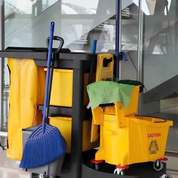 Professionally trained day porter cleaning office in the DFW