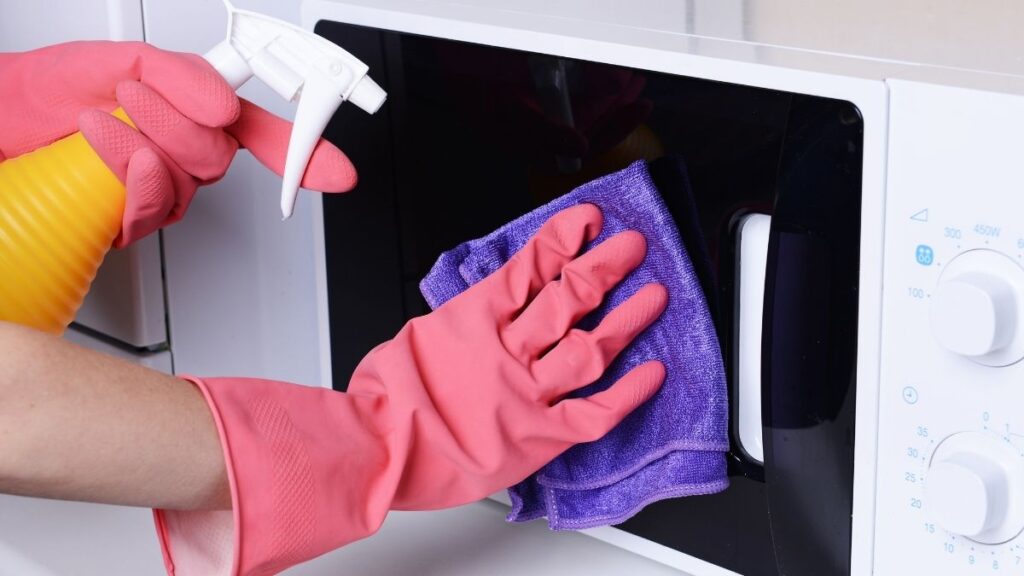 How Often Should a Commercial Facility Be Professionally Cleaned?